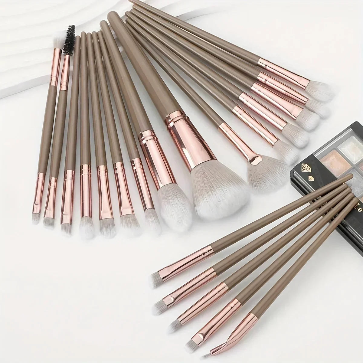 Classic Multifunctional Makeup Brush Set